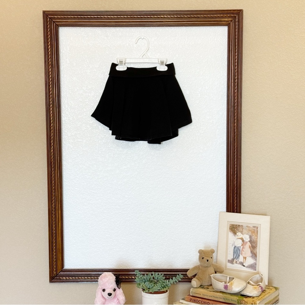 Old Navy EUC 2013 Jersey Roll Waist Twirl Mini Skirt Size 5T